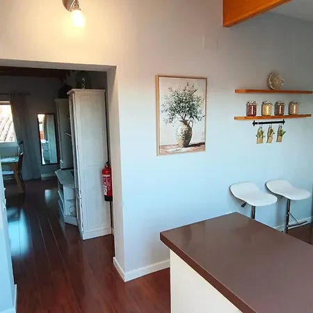 Apartament Mirador Medieval Caces